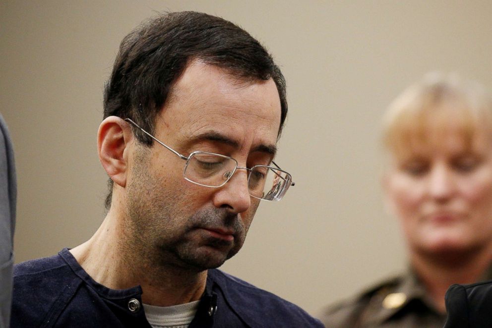 PHOTO: Larry Nassar, a former team USA Gymnastics doctor stands during his sentencing hearing in Lansing, Mich., on Jan. 24, 2018.