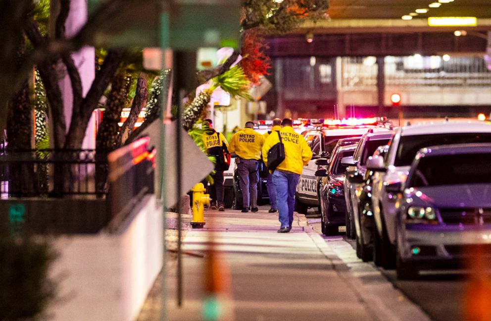 PHOTO: Las Vegas police respond to a shooting at Circus Circus casino, Nov. 7, 2020.