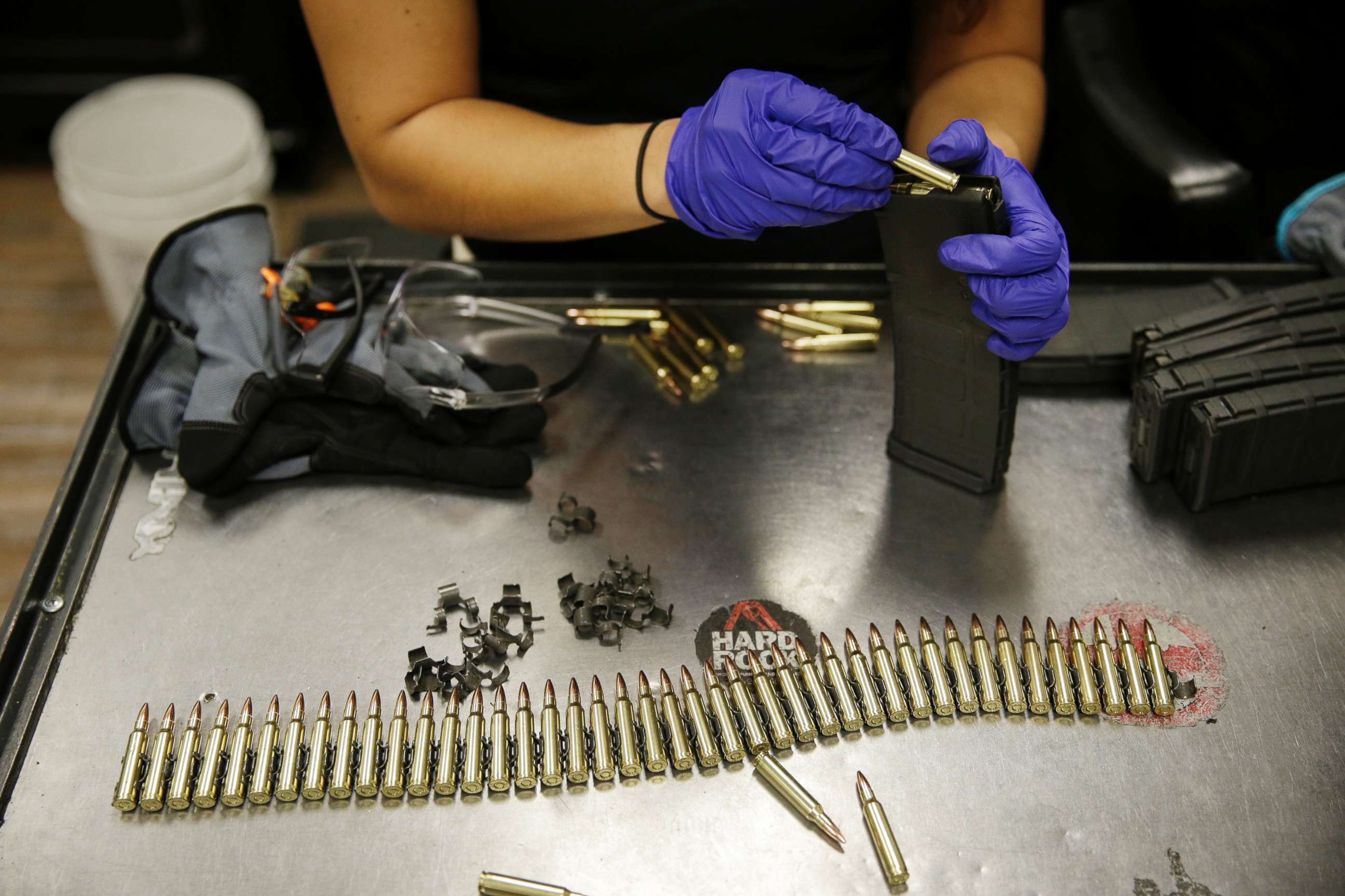 PHOTO: An employee loads up a magazine for an automatic machine gun at Machine Guns Vegas, Aug. 28, 2014, in Las Vegas. 
 
