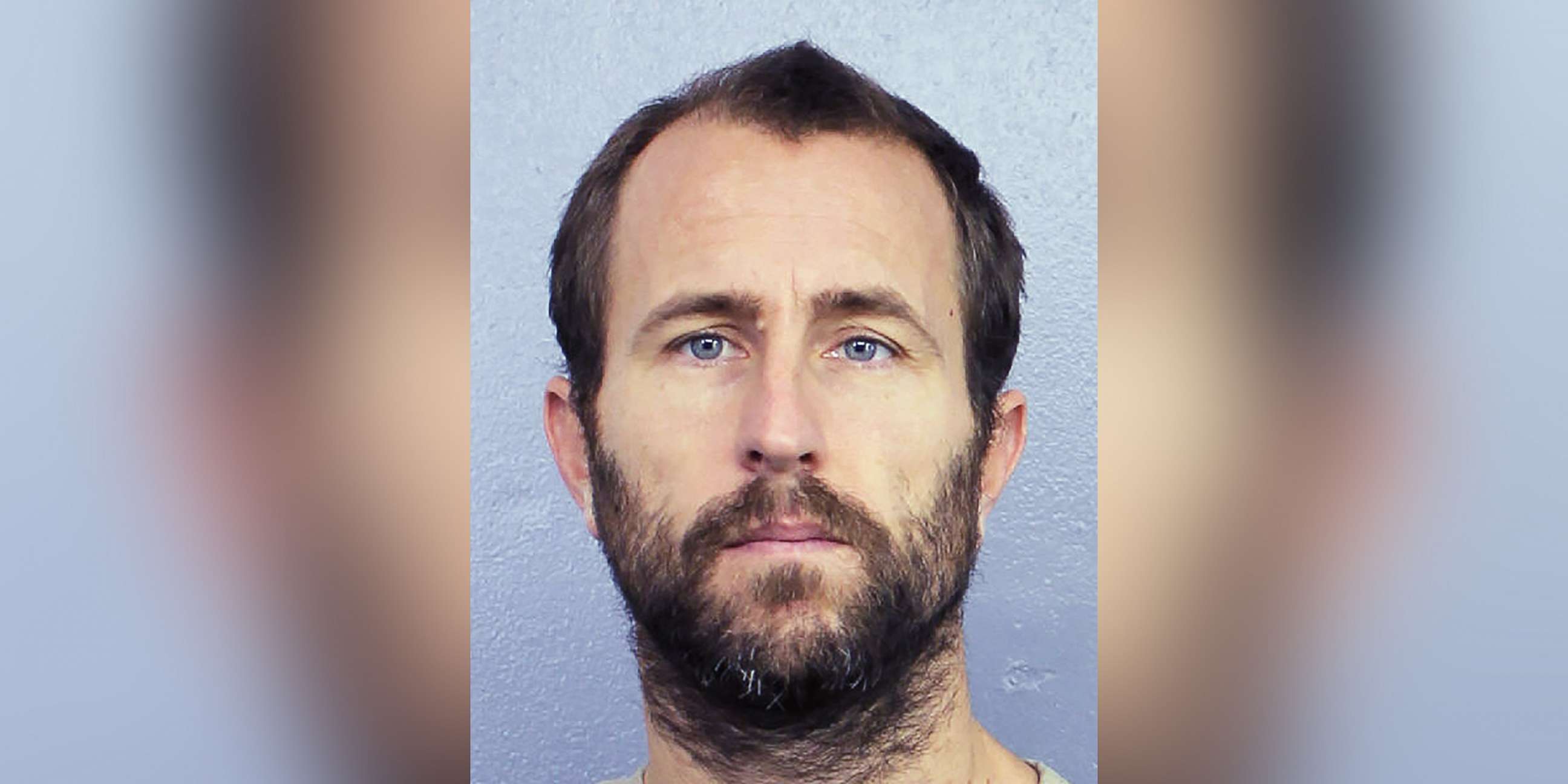 PHOTO: Lewis Bennett is pictured in an undated booking photo released by the Broward Sheriff's office in Florida.