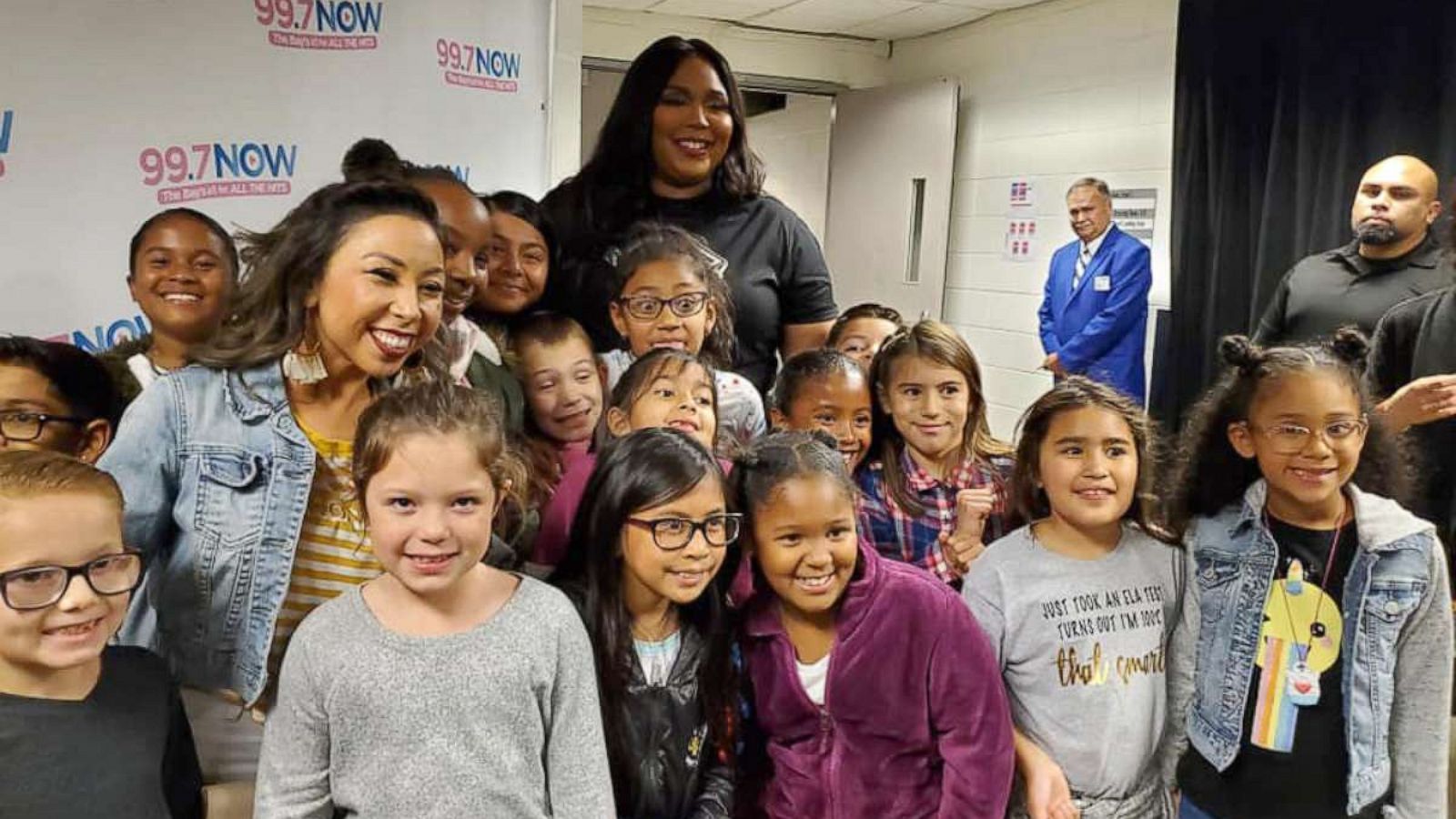Lizzo Meets 2nd Graders Behind Viral Truth Hurts Video Abc News