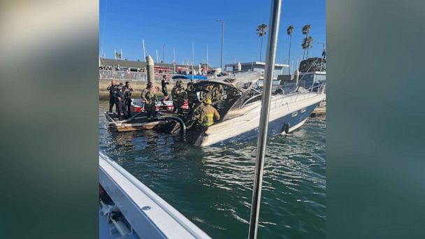 Boat fire in Long Beach kills 2, injures 3 - Vimarsana News