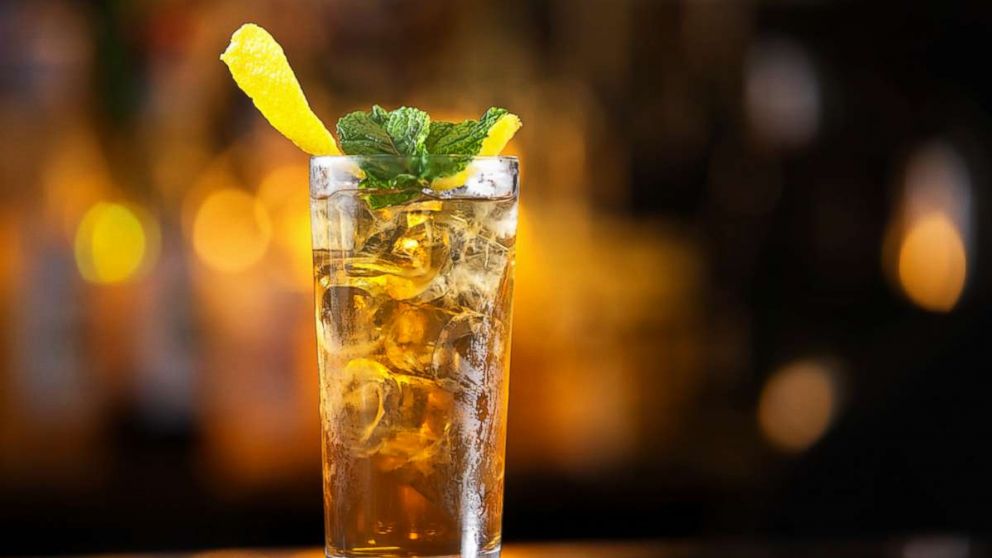 Tennessee And New York Feud Over Long Island Iced Tea S Origin Abc News