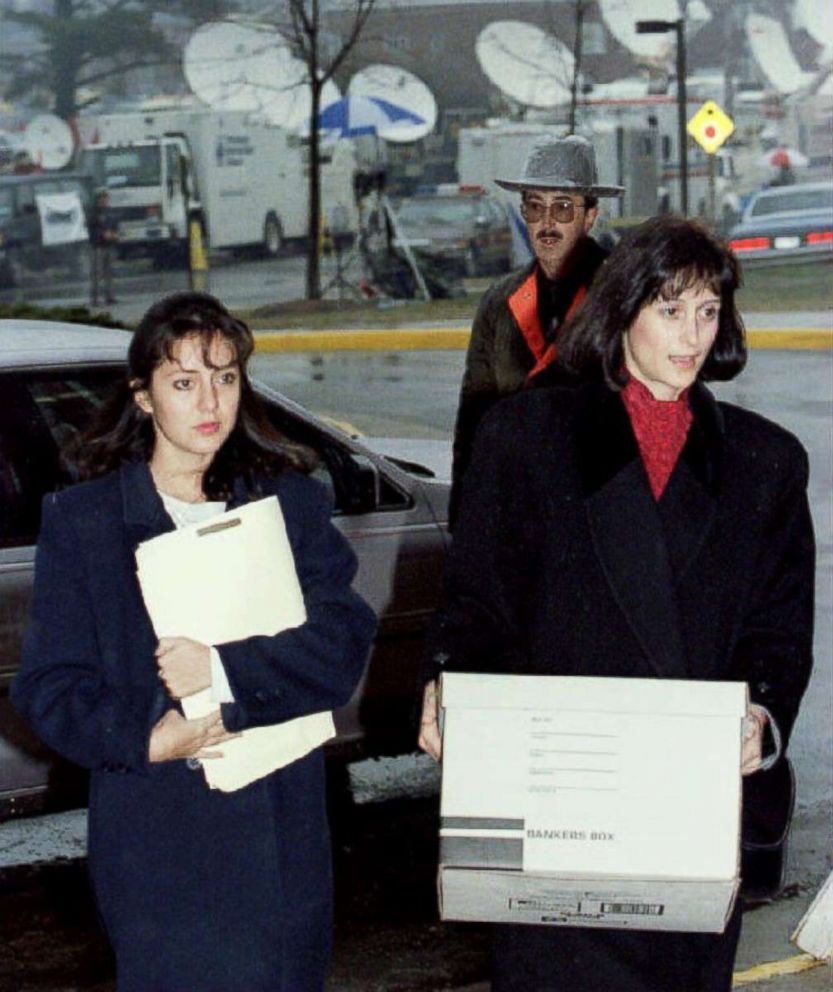 PHOTO: Lorena Bobbitt (L) arrives at the Prince William County Courthouse in Manassa, VA, Jan. 12, 1994 with her attorney Lisa Kemler for the third day of testimony in her trial for the malicious wounding of her husband John.