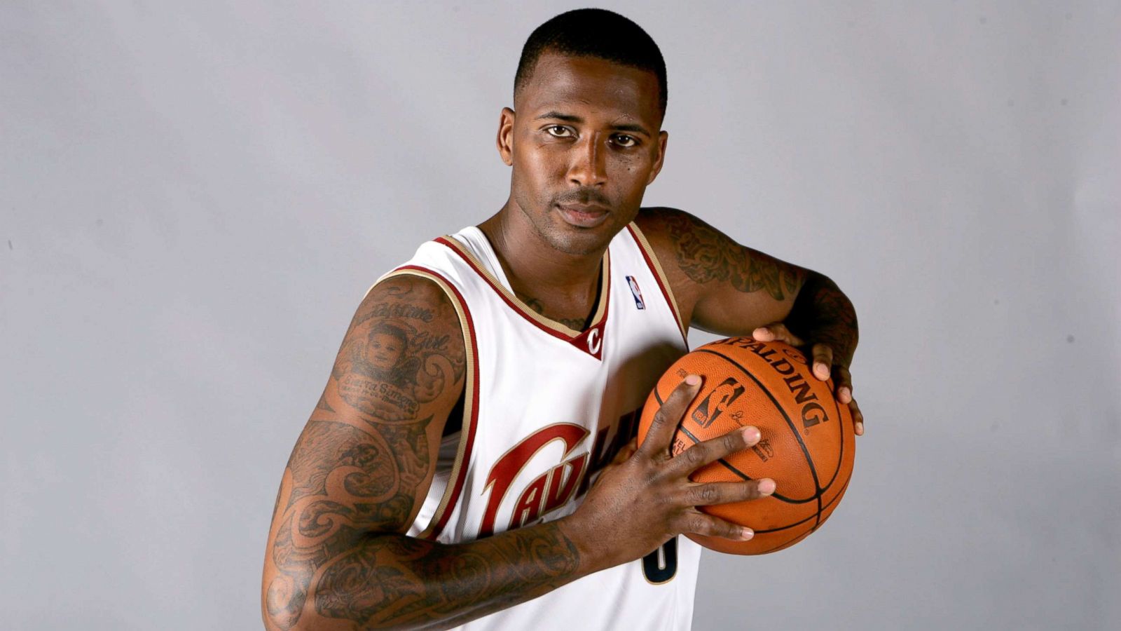 Ex-wife charged in 2010 murder of ex-NBA player Lorenzen Wright
