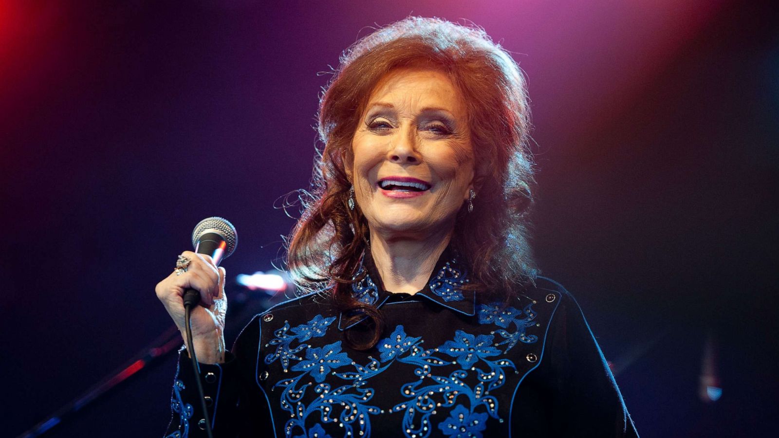 PHOTO: Loretta Lynn performs during the 2011 Bonnaroo Music and Arts Festival, June 11, 2011, in Manchester, Tenn.