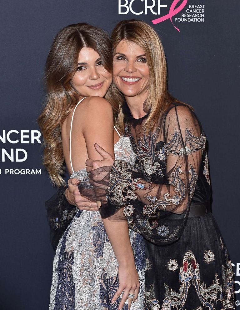 PHOTO: Actress Lori Loughlin and daughter Olivia Jade Giannulli attend Women's Cancer Research Fund's An Unforgettable Evening Benefit Gala at the Beverly Wilshire Four Seasons Hotel, Feb. 27, 2018, in Beverly Hills, Calif.