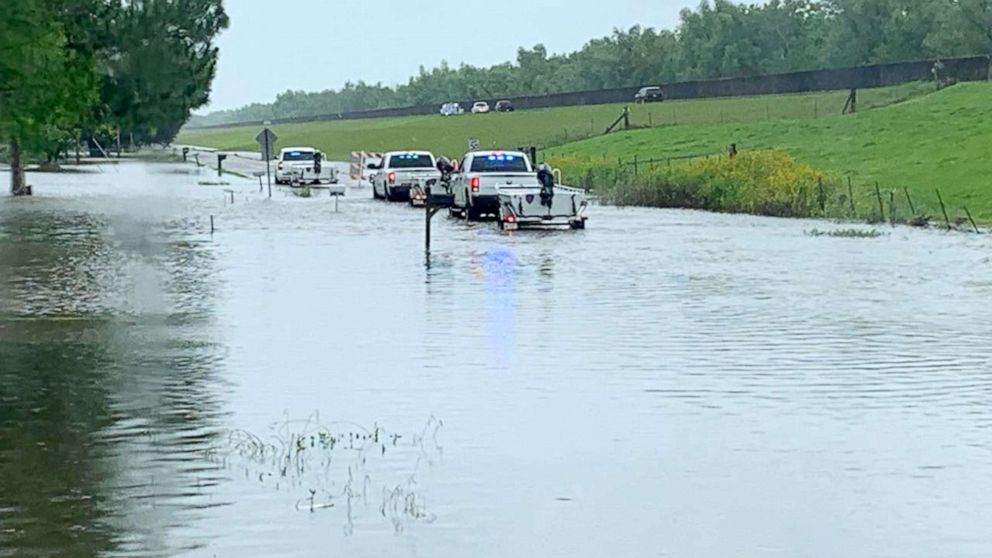 VIDEO: Dangerous storms, flash flood alerts along the Gulf Coast