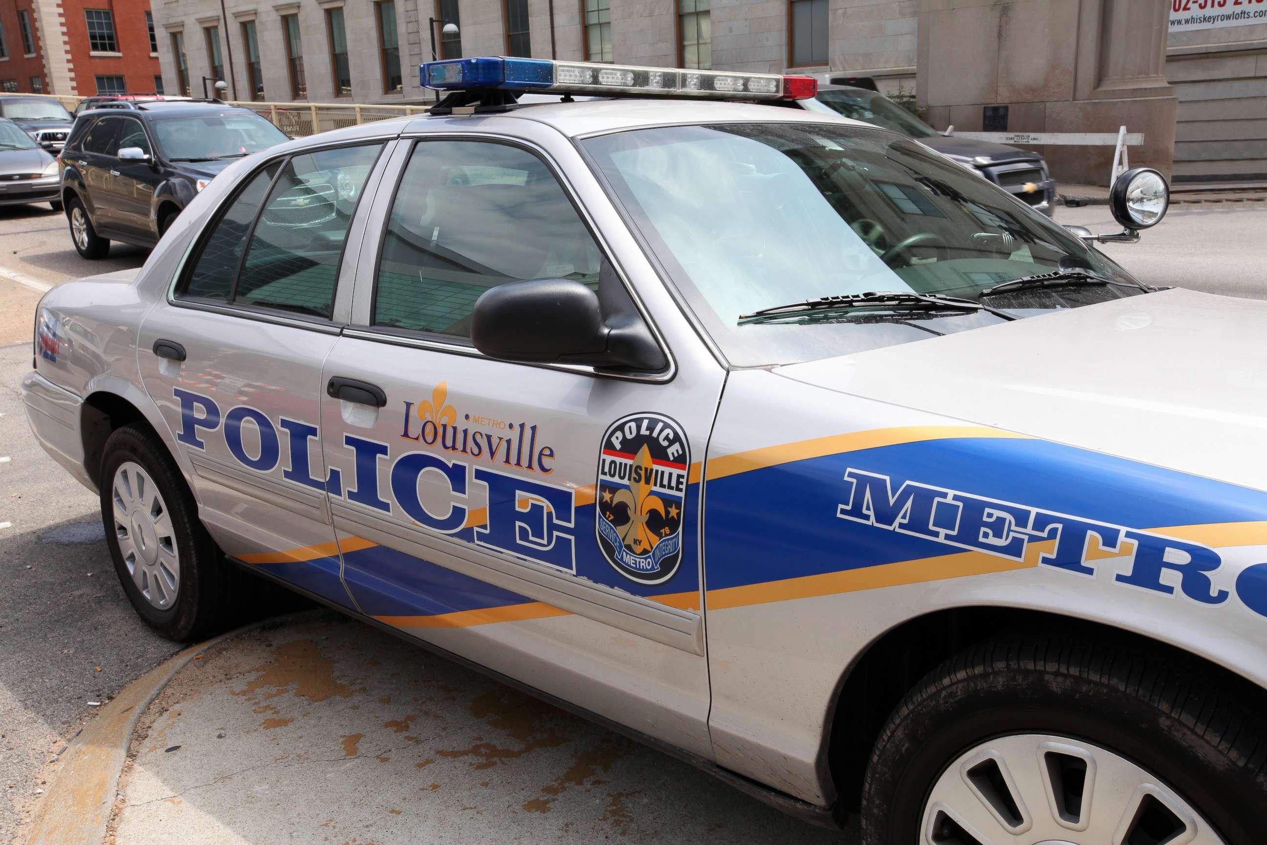 PHOTO: In this May 30, 2014, file photo, a Louisville Metro Police car sits in the street in Louisville, Ky.