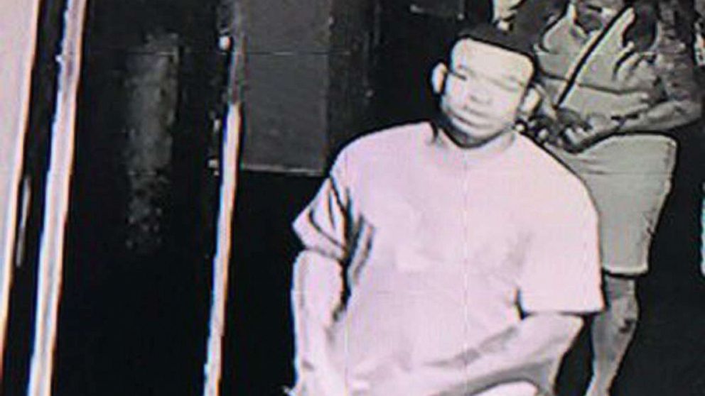 Bar shooting leaves 1 dead, 3 injured, hunt on for suspect - ABC News