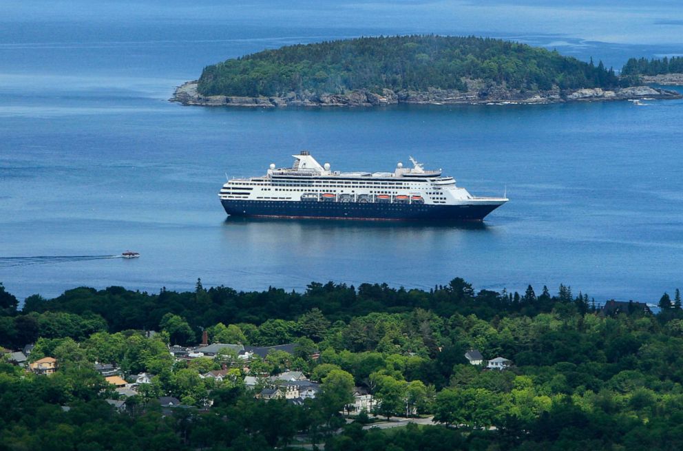 PHOTO: In this file photo taken on June 4, 2010, the Maasdam cruise ship sits at anchor in Frenchman Bay off the coast of Bar Harbor, Maine, U.S.