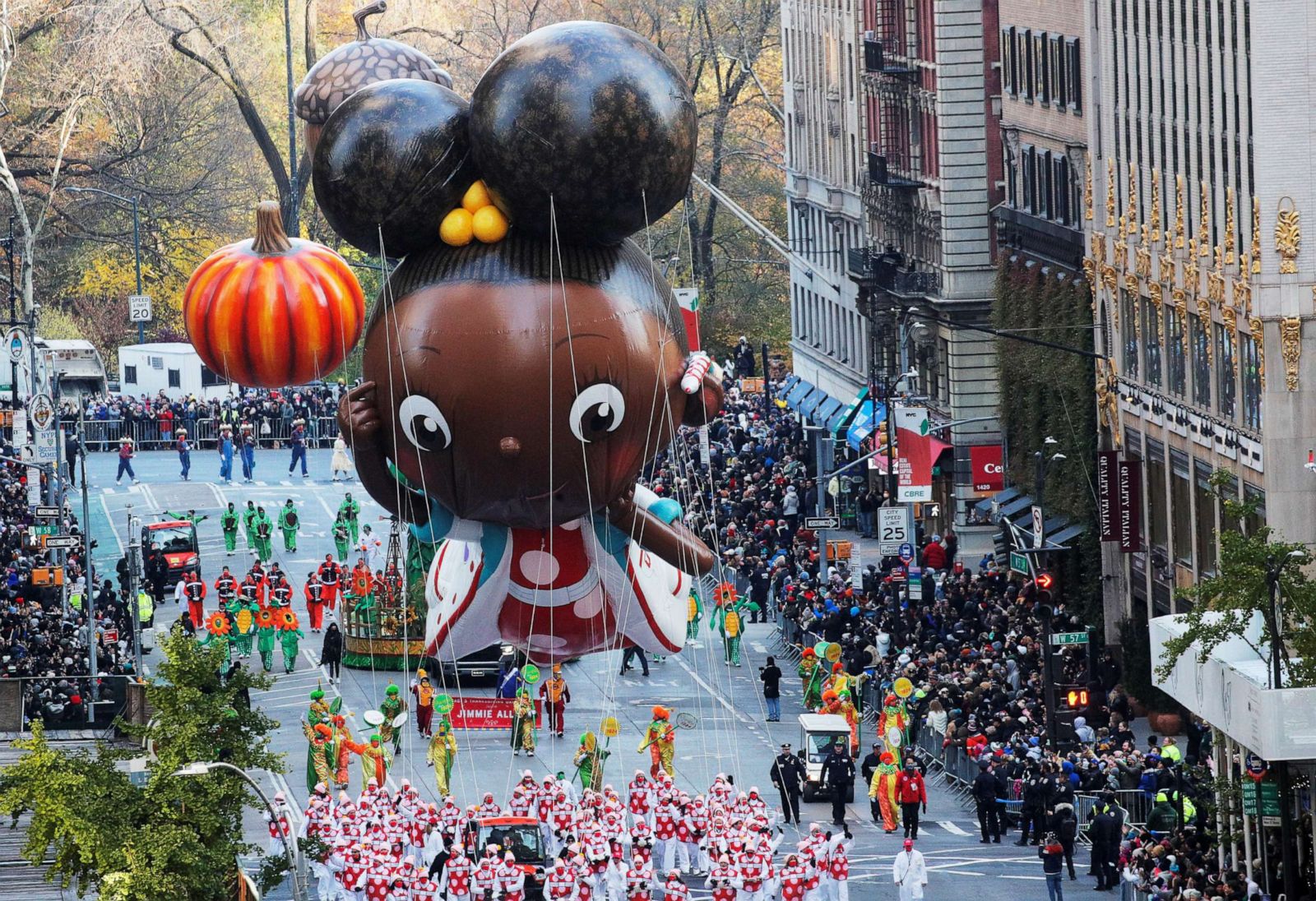 New York's 95th Annual Macy's Thanksgiving Day Parade Photos | Image ...