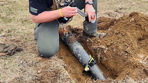 Maine lobsterman catches 5-foot military rocket - ABC News