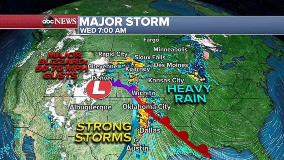 PHOTO: The radar on Wednesday morning shows strong storms moving through Texas and Oklahoma.
