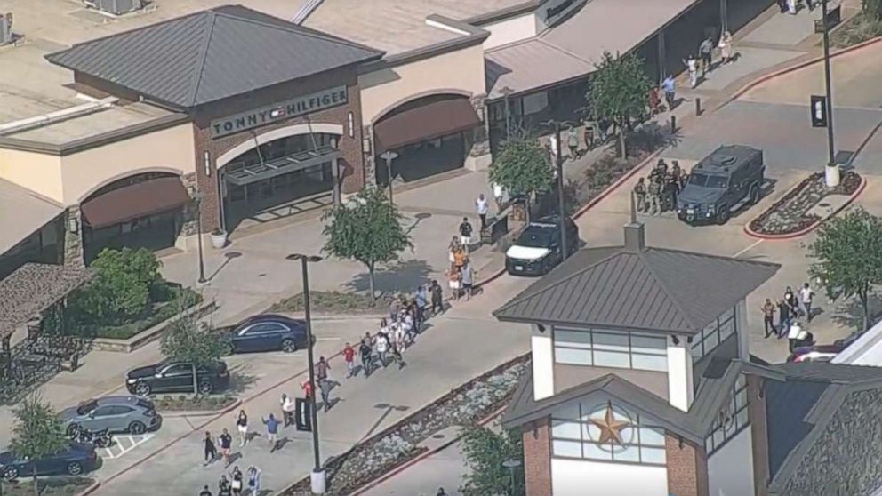 Dallas Mall Evacuated Over Active Shooter False Alarm, Vids Show