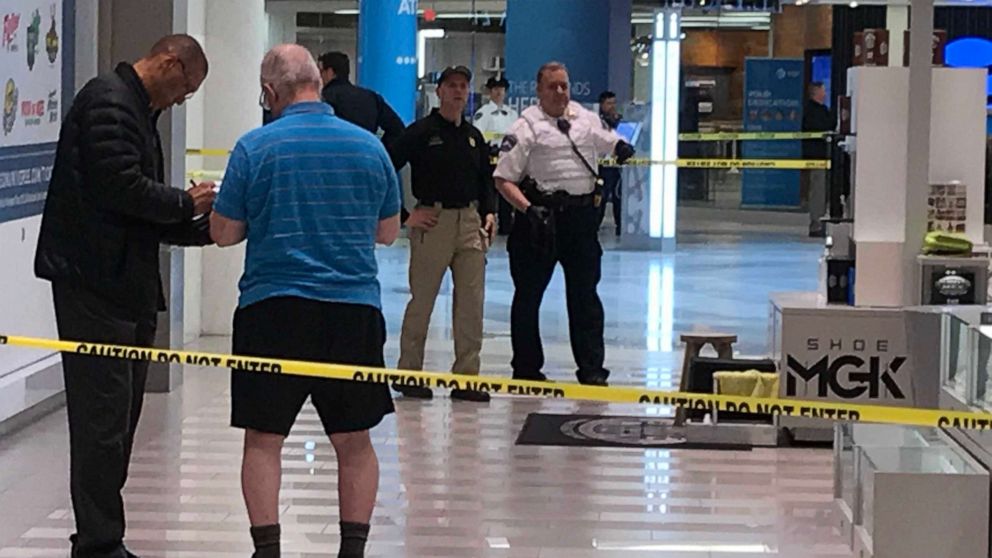 PHOTO: A 5-year-old was hospitalized after an incident at the Mall of America in Bloomington, Minn., April  12, 2019.