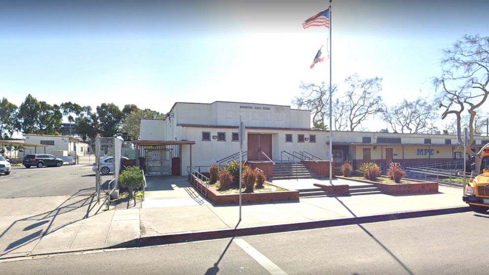 PHOTO: Manhattan Place Elementary School in Los Angeles. 