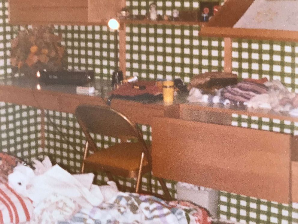 PHOTO: Family photo of Margaret Wardlows childhood bedroom.