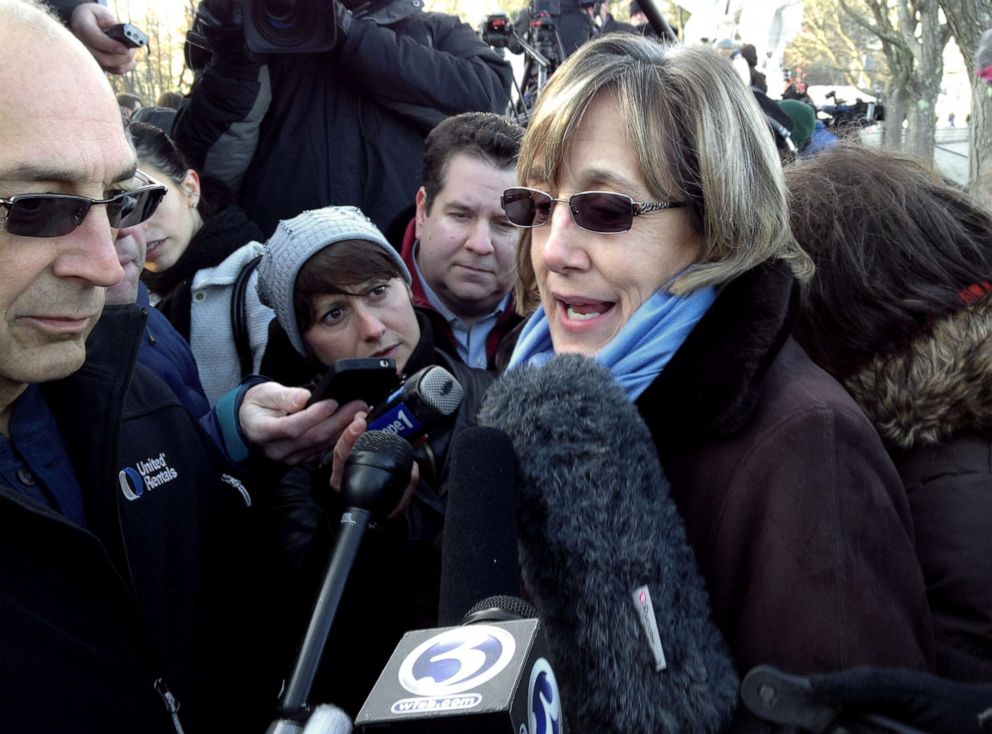 PHOTO: Sandy Hook Elementary School library clerk Mary Ann Jacob speaks to the press in Newtown, Connecticut, Dec. 15, 2012.