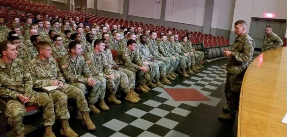 PHOTO: Army Lt. Gen. Jeffrey Buchanan, U.S. Army North Commander, briefs newly arrived Soldiers from 4th Infantry Division, Fort Carson, Colo., and Fort Knox at Lackland Air Force Base, Texas, Oct. 31, 2018.