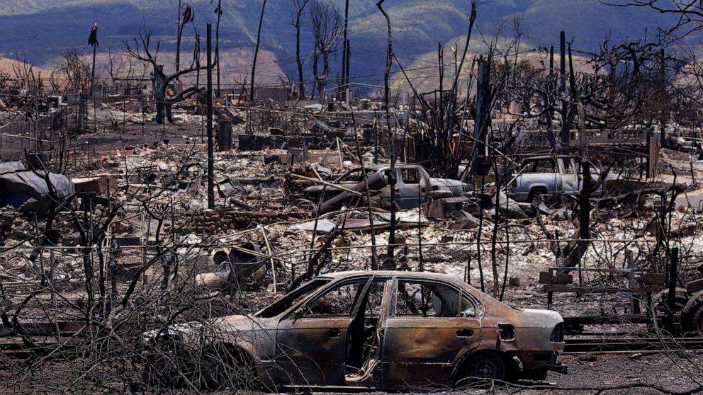 Lahaina residents return home to destruction for first time after ...