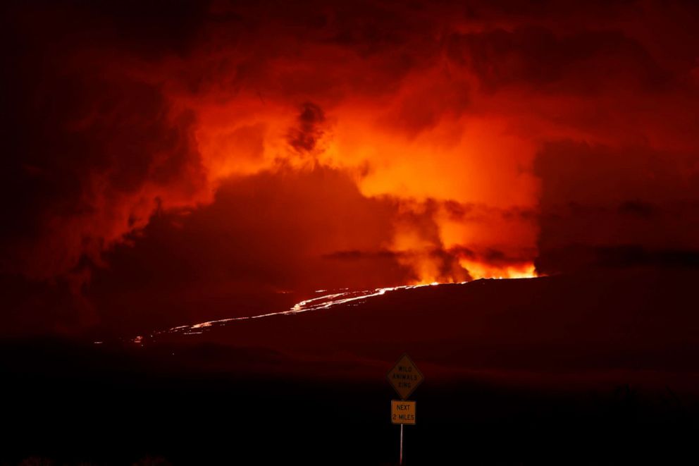 PHOTO: A river of lava flows down from Mauna Loa, Nov. 28, 2022, near Hilo, Hawaii.