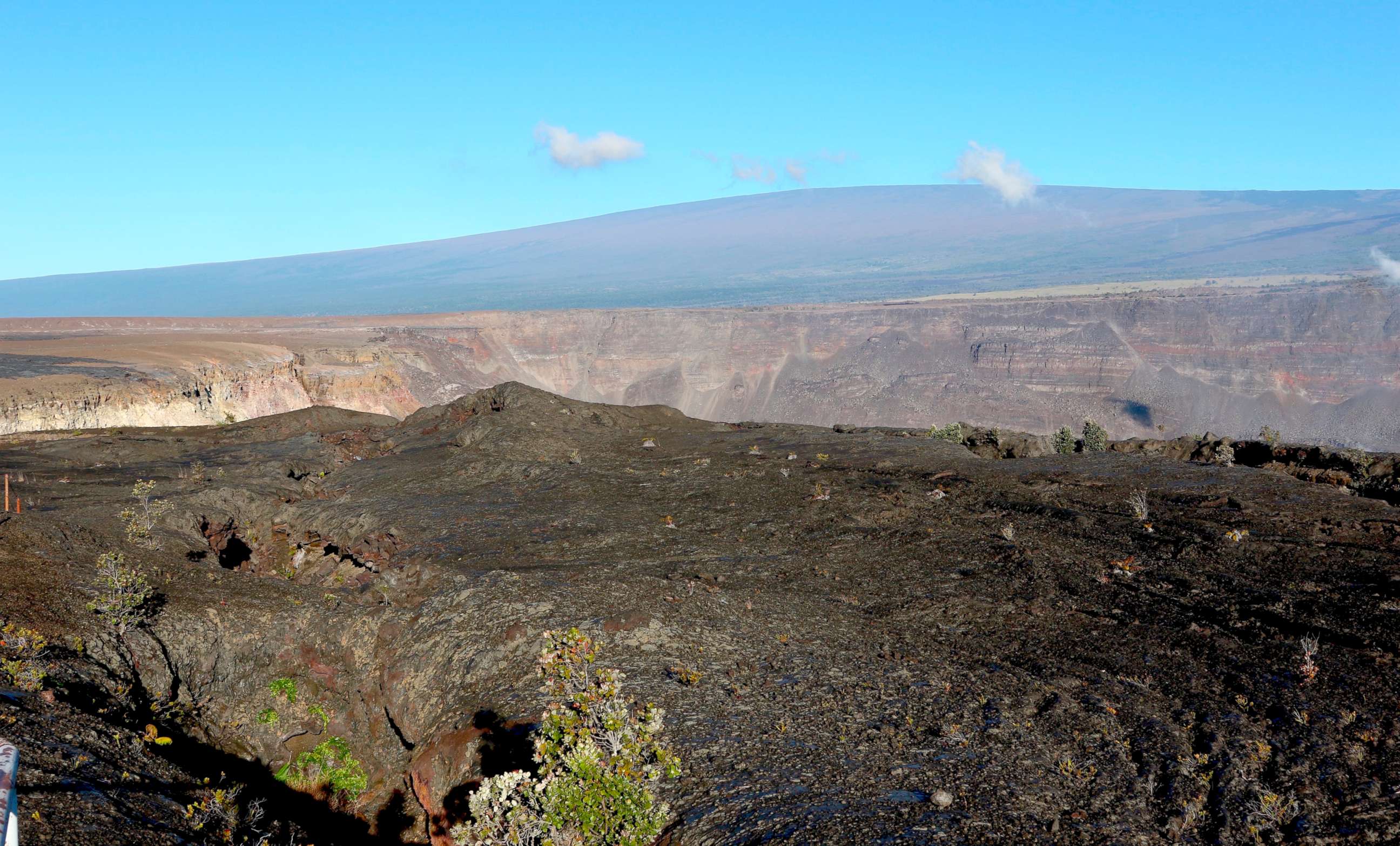 mauna loa shield volcano diagram