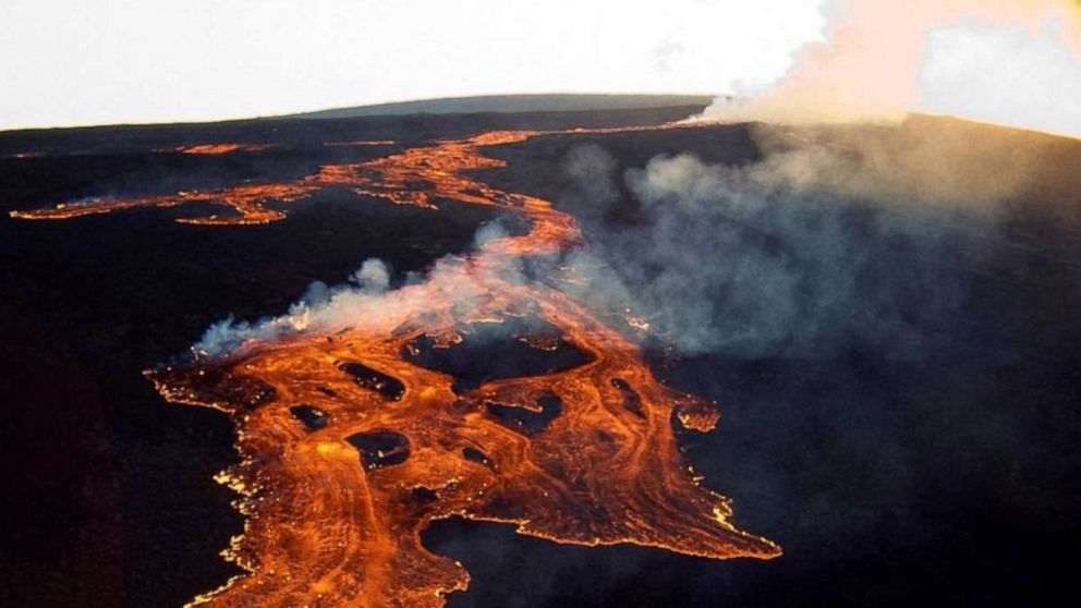 Hawaii's Mauna Loa, the largest active volcano in the world, begins erupting