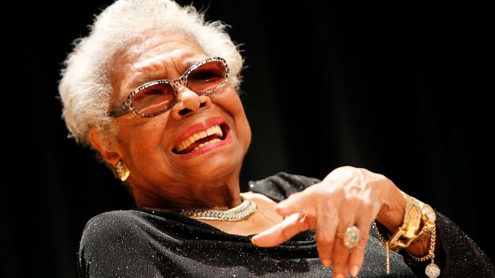 PHOTO: Maya Angelou answers questions at her portrait unveiling at the Smithsonian's National Portrait Gallery on Saturday, April 5, 2014, in Washington.