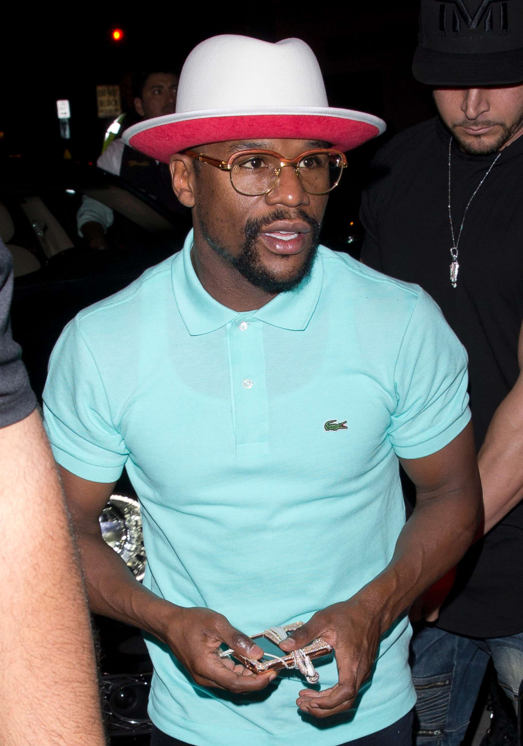 PHOTO: Undefeated Boxing World-Champion, Floyd Mayweather, as he and his girlfriend  arrived at 'Catch' Restaurant in West Hollywood, Calif., Nov. 16, 2017.