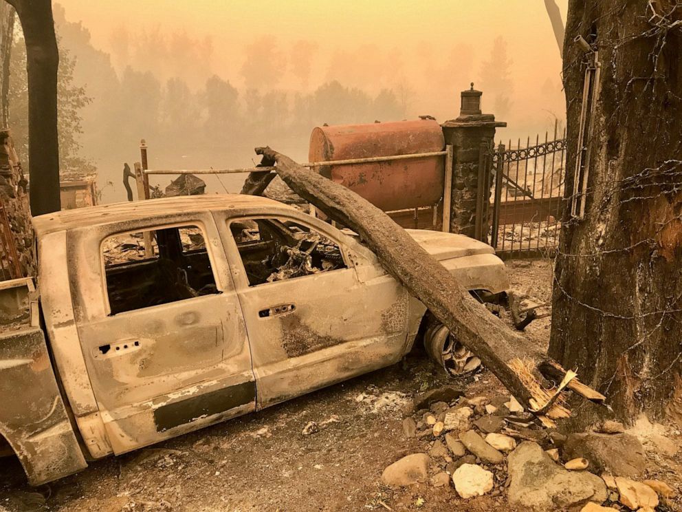 PHOTO: A burned-up pickup sits on a property off Highway 96 in Klamath River, on July 31, 2022. The McKinney Fire is burning in western Siskiyou Count, Calif.

McKinney Fire