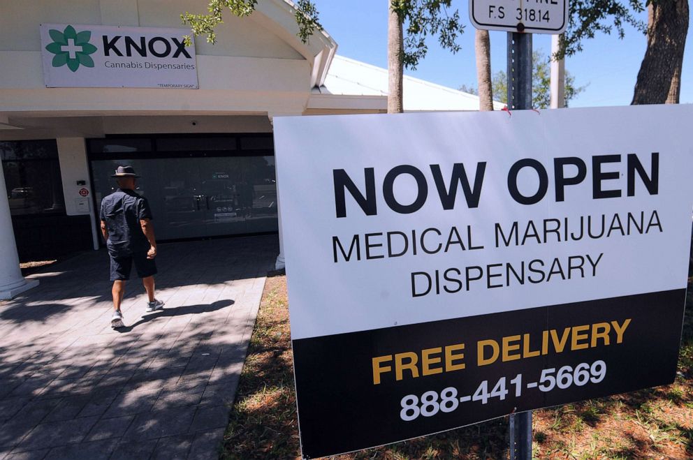 PHOTO: A patient enters a medical marijuana dispensary on April 16, 2019 in Casselberry, Fla.