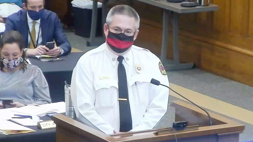 PHOTO: Tuscaloosa Fire Chief Randy Smith speaks to the Tuscaloosa city council on June 30, 2020.