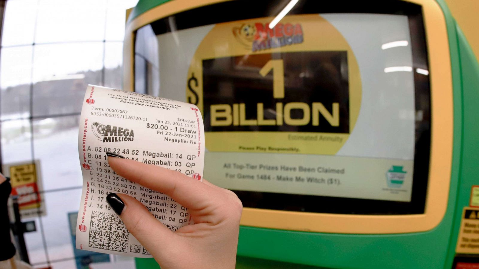 Person In Michigan Wins Mega Millions 1 Billion Jackpot 2nd Largest Total Ever Abc News