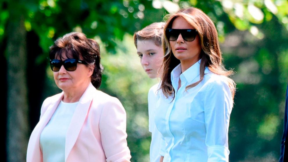 Amalija Knavs Mother Of Former First Lady Melania Trump Dies Abc7