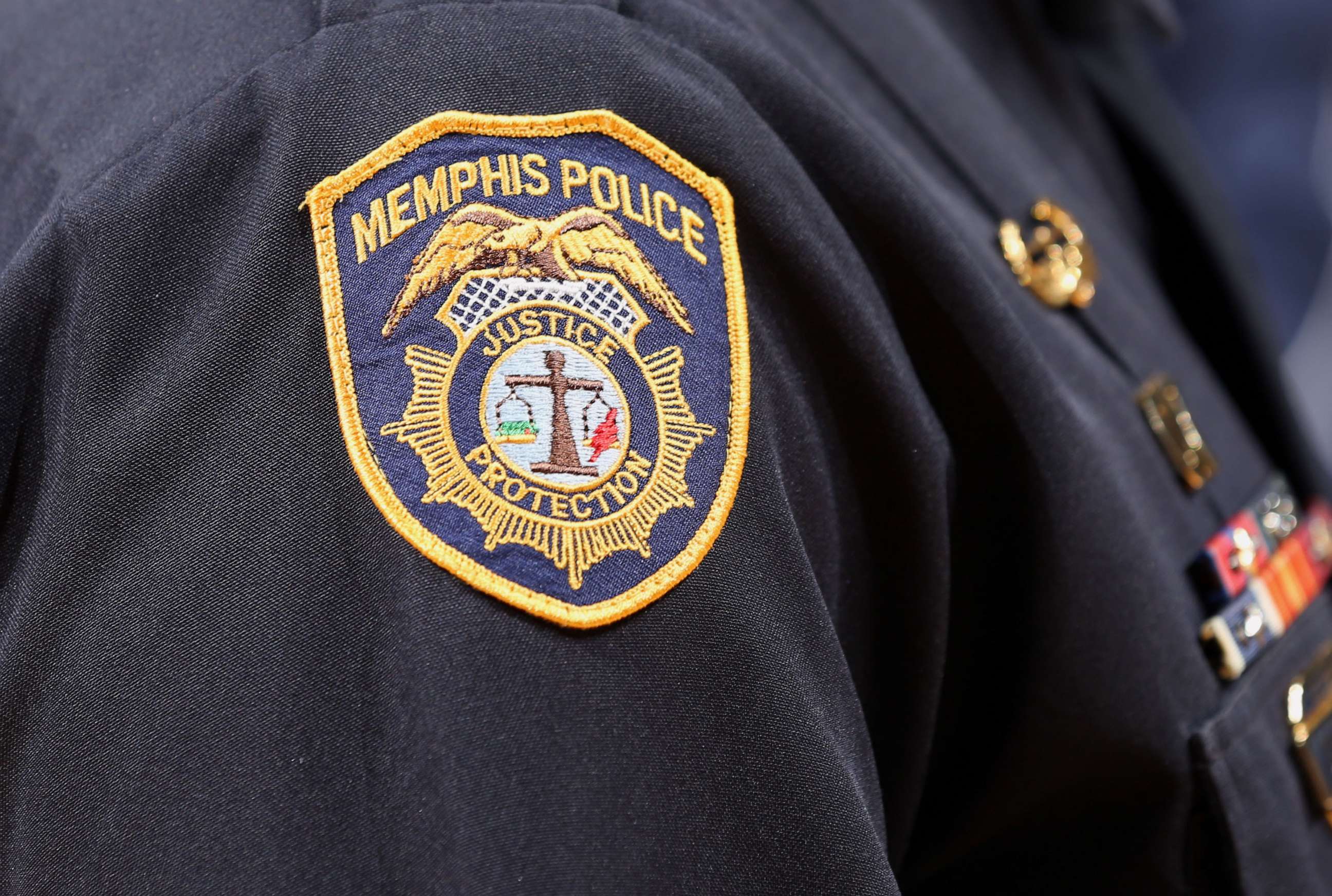 PHOTO: The Memphis Police patch is seen, Dec. 2, 2016 in Memphis.