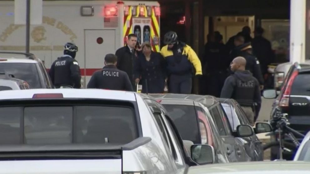 PHOTO: A Chicago police officer and several other people were wounded after a shooting attack at Mercy Hospital in Chicago, Nov. 19, 2018. 