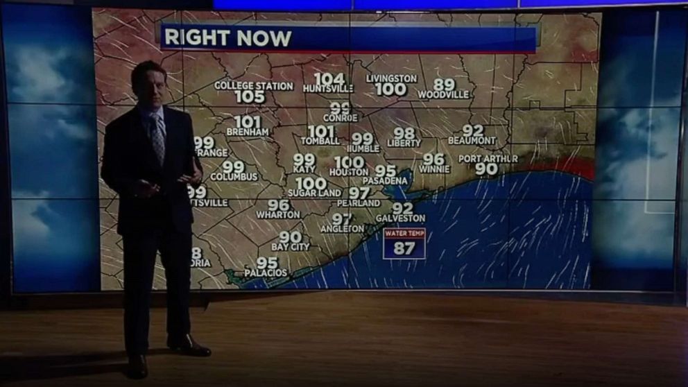 PHOTO: KTRK Chief Meteorologist Travis Herzog shared a video of the lights going out while talking about blackouts in Houston, July 13, 2022.