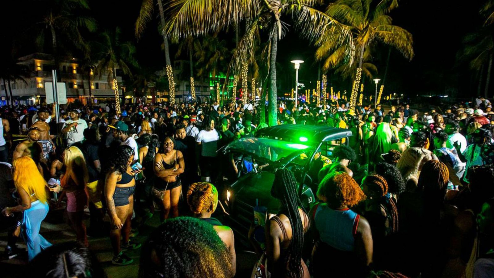 Miami Beach sets curfew to curb spring break violence - ABC News