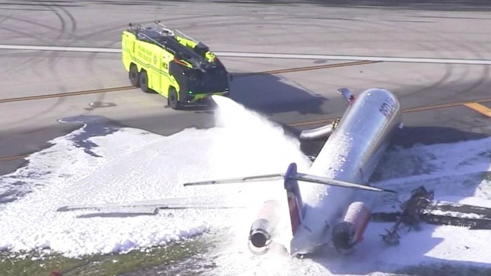 VIDEO: At least 3 plane passengers injured in fiery crash landing in Miami