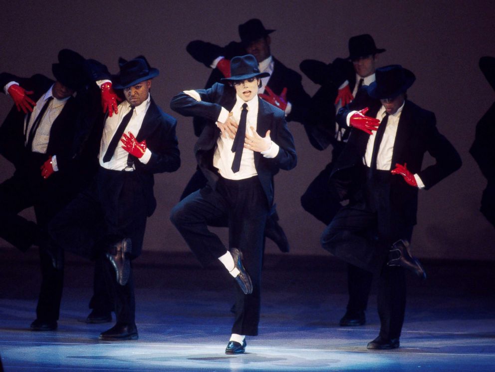 PHOTO: Michael Jackson performs onstage at the 1995 Video Music Awards in Los Angeles, Sept. 7, 1995.