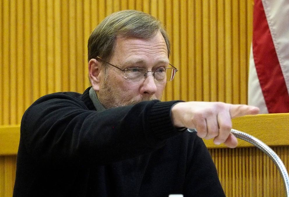 PHOTO: Michael Stern, the father of victim Sarah Stern, points to defendant Liam McAtasney as he testifies for the prosecution during the trial at the Monmouth County courthouse in Freehold, N.J., Feb. 5, 2019.