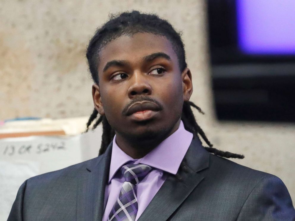 PHOTO: Defendant Micheail Ward appears just before closing arguments in his case during the trial for the fatal shooting of Hadiya Pendleton in Chicago, Aug. 23, 2018.