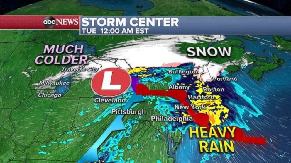 PHOTO: Heavy rain will be falling in New York City, as well as much of the Northeast, as revelers ring in the new year.