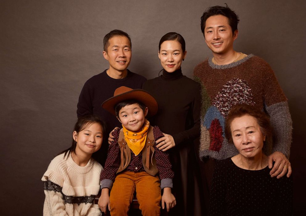 PHOTO: Noel Kate cho, Isaac Chung, Han Ye-ri, Steven Yeun, and Yuh-Jung Youn from Minari pose for a portrait on Jan. 26, 2020, in Park City, Utah.