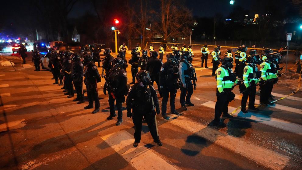 PHOTO: Immigration Enforcement Minnesota