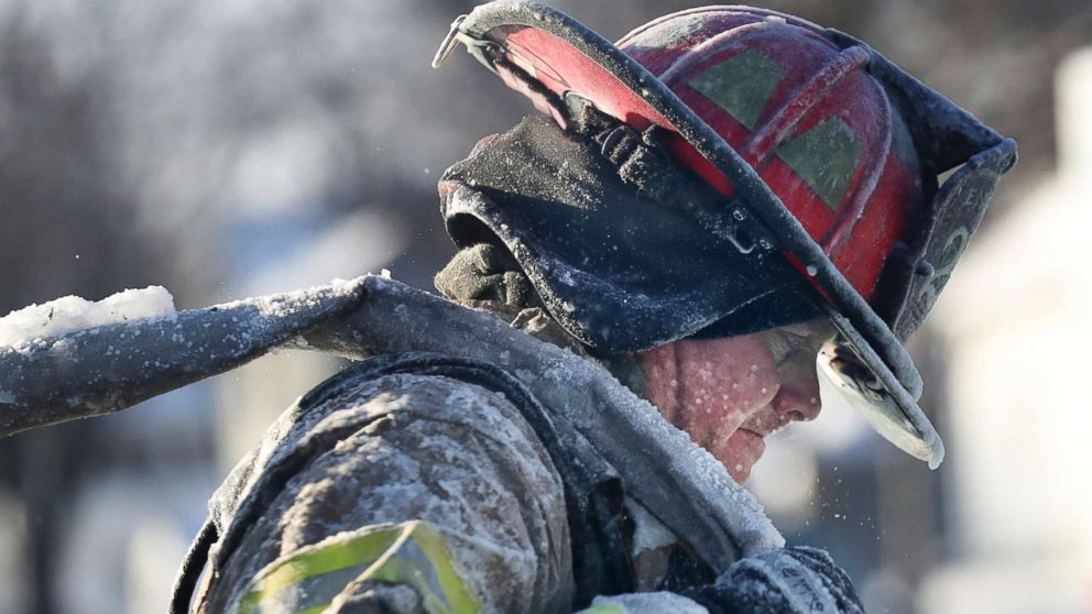 VIDEO: Firefighters struggle to battle fires in sub-zero temps