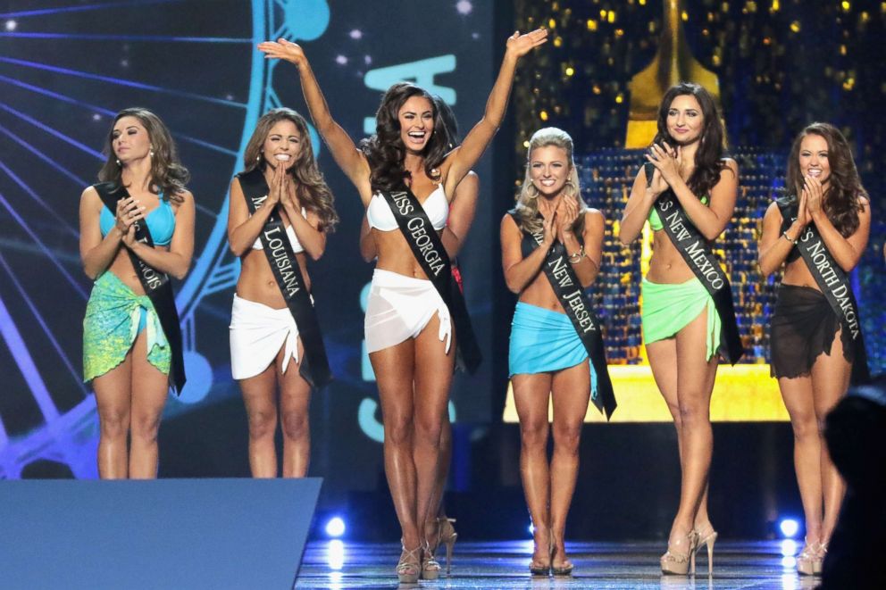 PHOTO: Miss Georgia 2017, Alyssa Beasley participates in  the swimsuit challenge during Miss America 2018 at Boardwalk Hall Arena, Sept. 7, 2017, in Atlantic City, N.J.