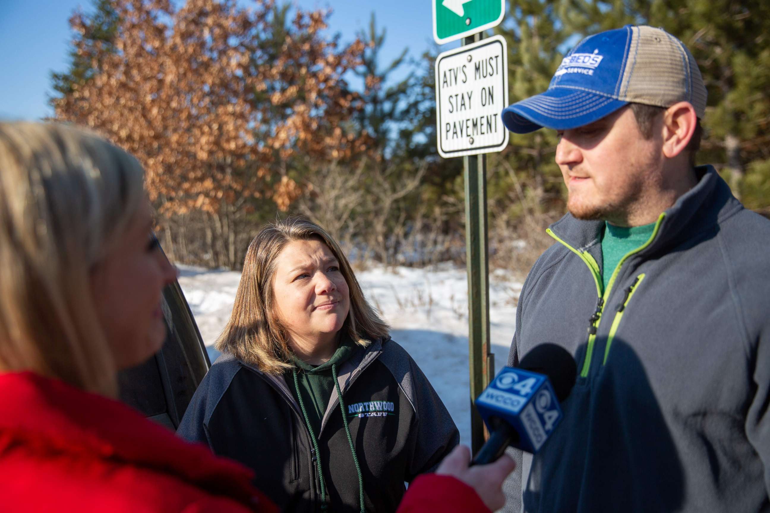 PHOTO: Peter and Kristin Kasinkas speak to the press on Jan. 11, 2019 in Gordon, Wis., one day after missing teenager Jayme Closs escaped captivity.