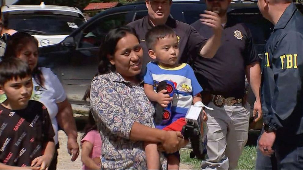 'It's a miracle,' mom says of man who found lost son in the woods - ABC ...